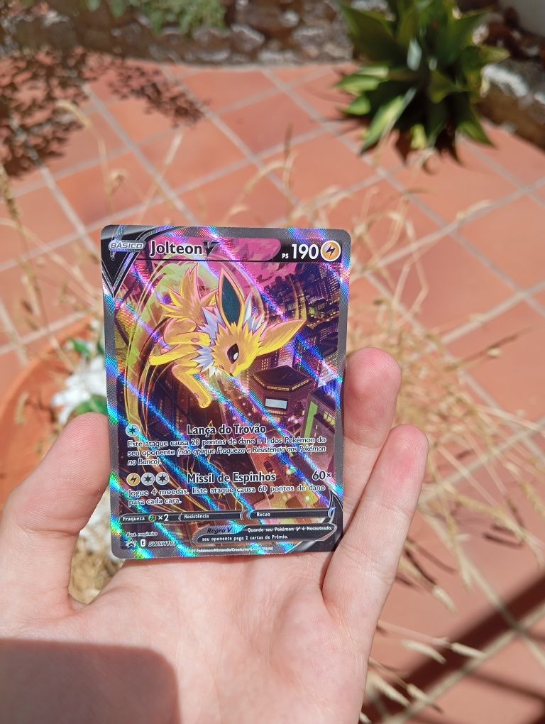 Jolteon V original