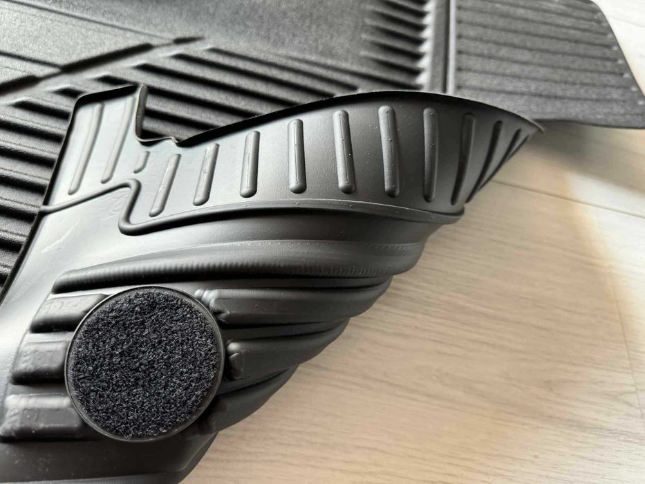 Dywaniki Gumowe 3D Korytka Opel Movano B Renault Master 3 Nissan NV400