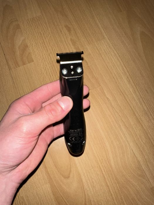 Трімер для стрижки Andis D8