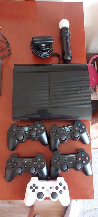 Konsola PS3 super slim