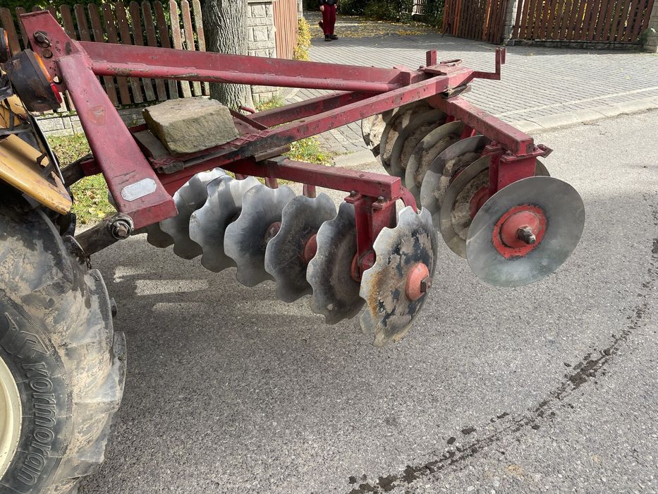 Talerzowka Słupsk 2x8 talerzy przyczepa