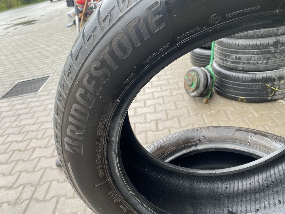 Резина літня 215/55 R17 Bridgestoune