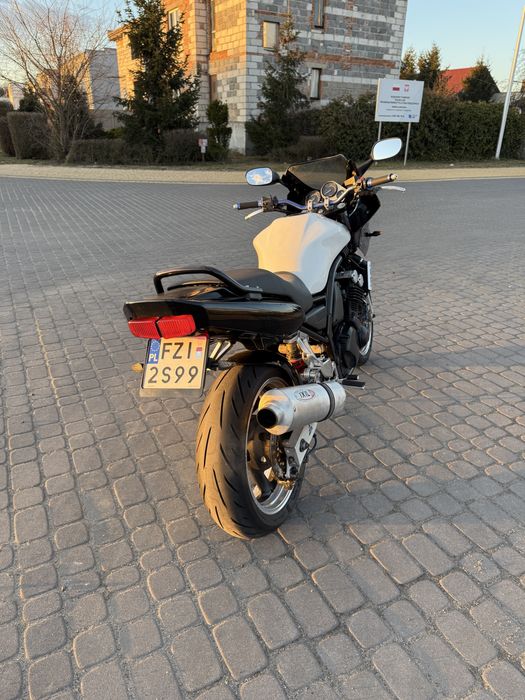 Yamaha FZS 600 Fazer