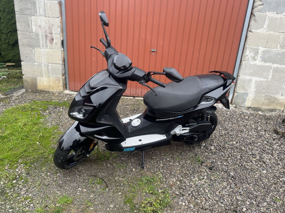 Skuter Peugeot Speedfight 4 2017r. CHŁODZONY CIECZĄ!