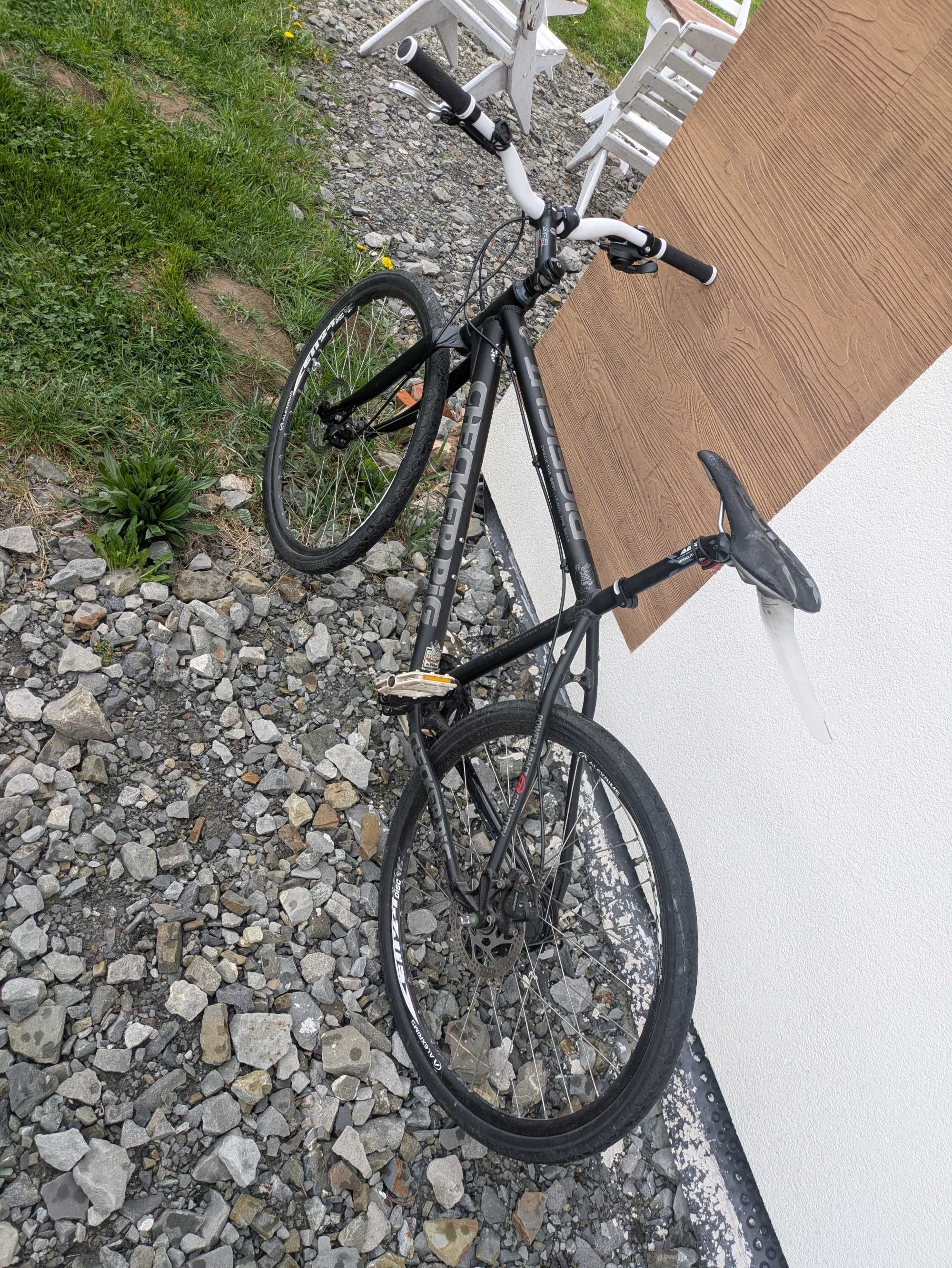 Checker Pig widelec karbon/Alexrims podwójne/Alfine 8/Shimano hydrauli