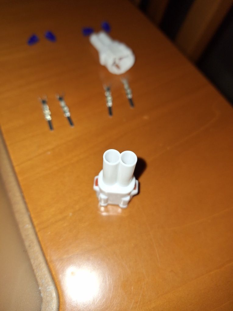 Ficha Yamaha DC para faróis auxiliares Tracer ou Tenere