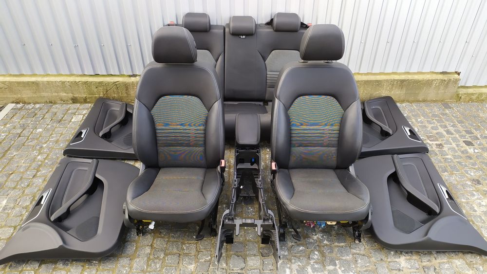 Салон Сидіння Підігрів сидіннь Сідушки Карти Обшивка Мерседес Б клас