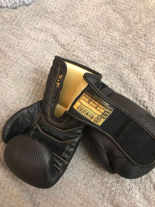 Боксерські рукавички