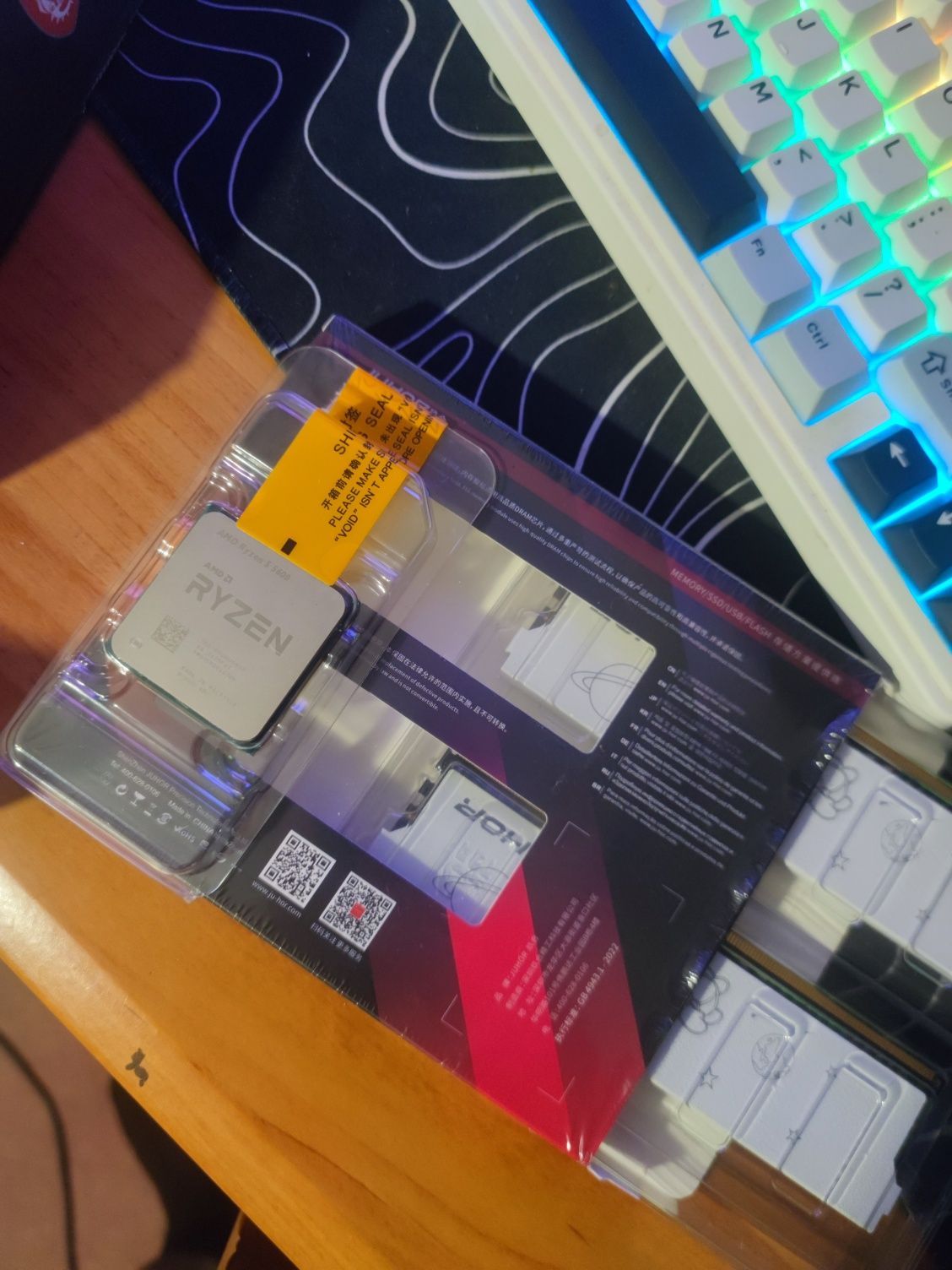 продам комплект ryzen 5 5600, msi b450 tomahawk max, 32gb 3600mhz ddr4