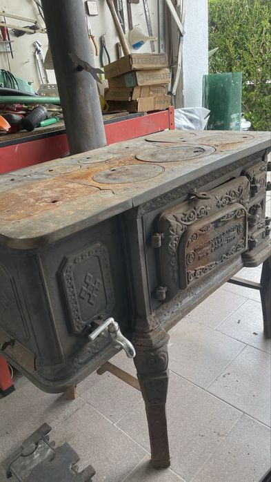 Forno/fogão antigo