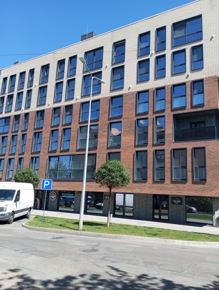 Продається 1 кімнатна новобудова по вул. Буковинській