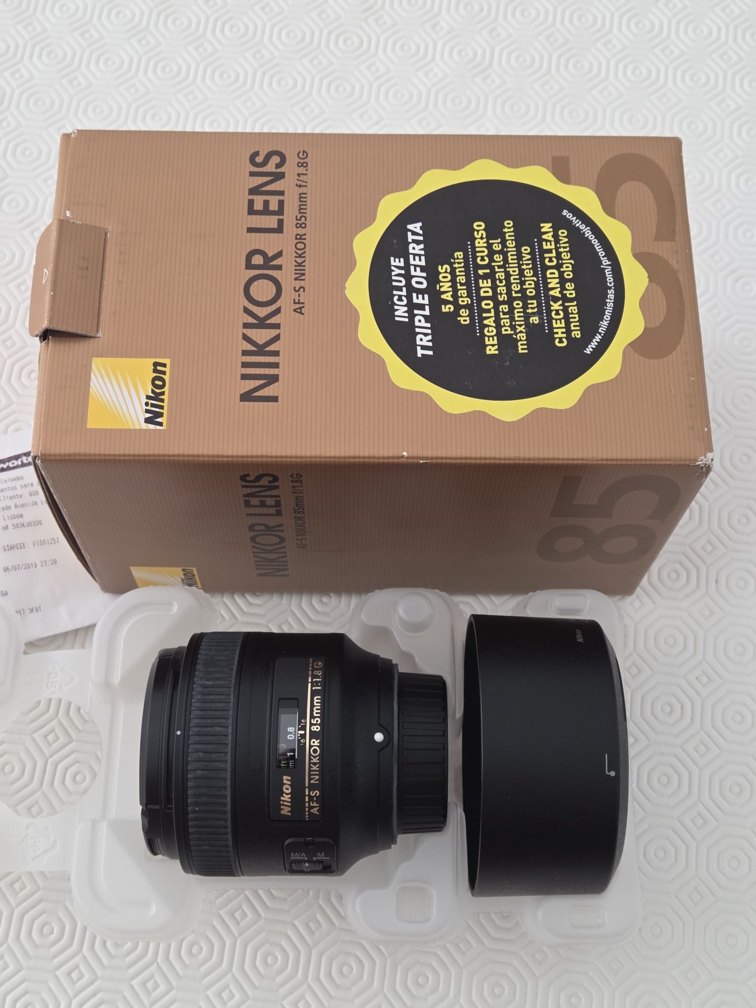Objetiva Nikon AF-S 85mm 1.8G