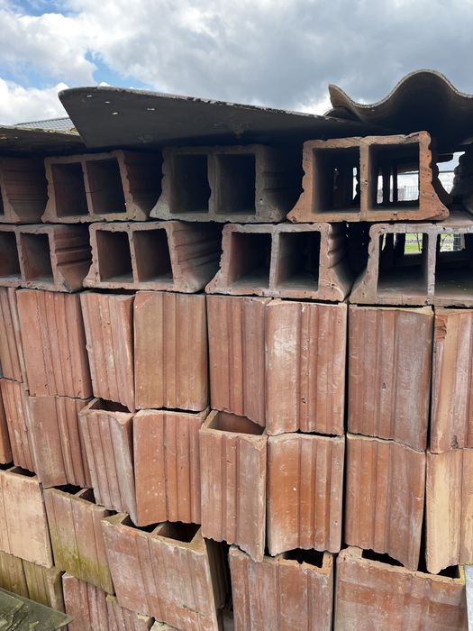 Pustak Akerman/Acerman