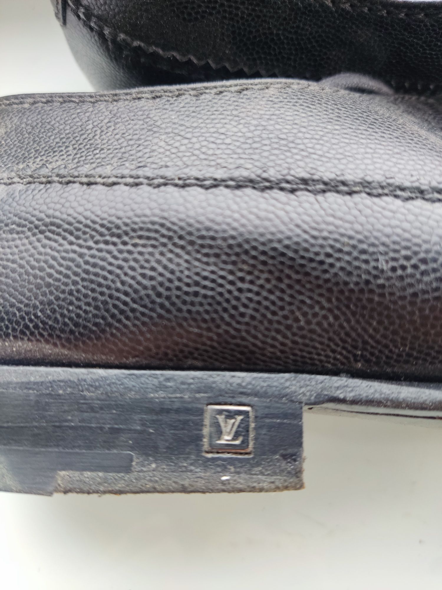 Чоловічі туфлі Louis Vuitton