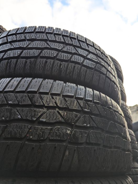 205/55R16 Continental TS830