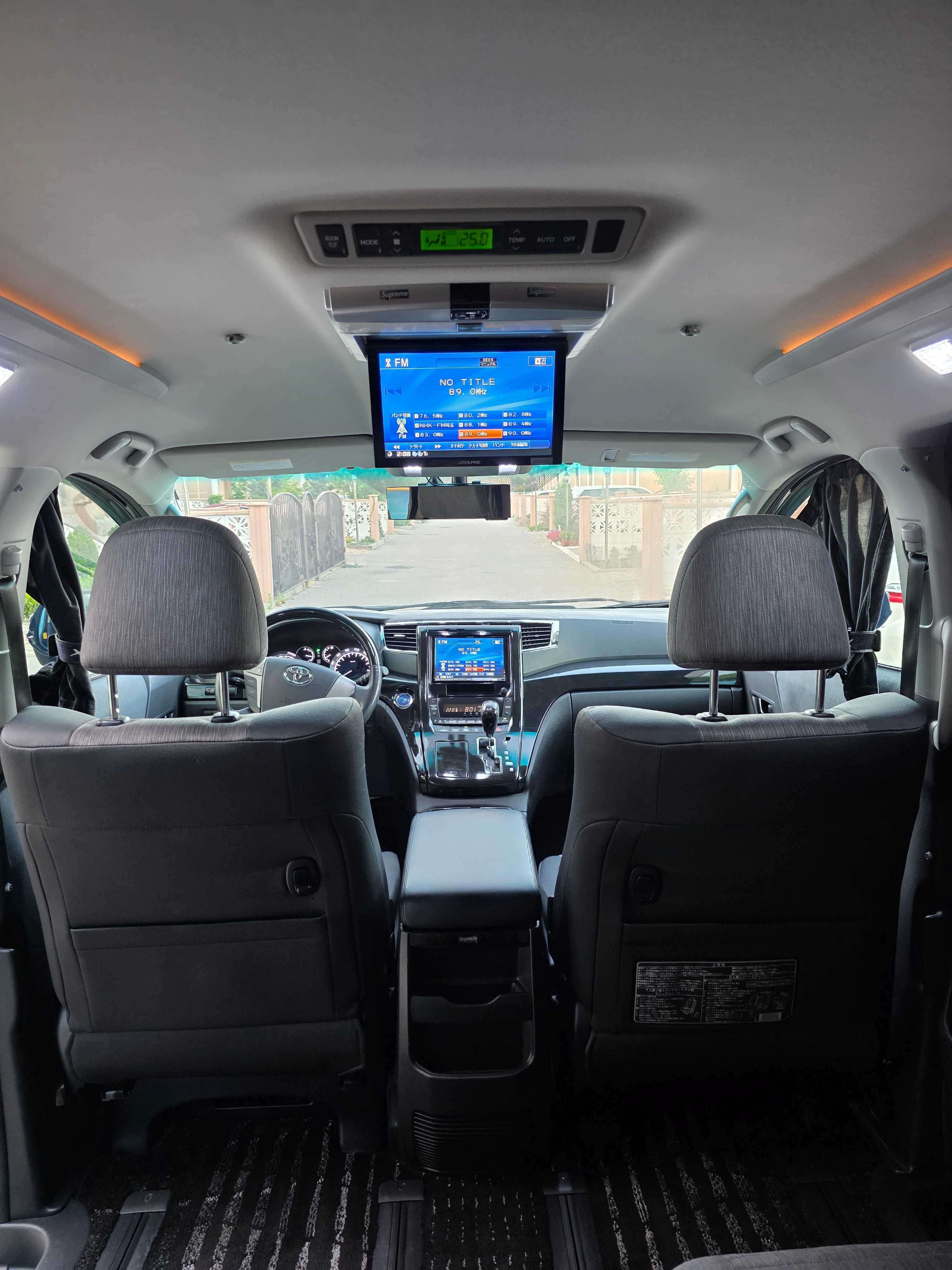 Toyota Vellfire 2012 Гибрид 2,4л вариатор
