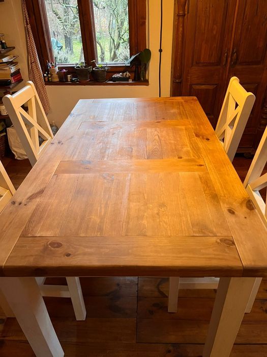 Stół drewniany + 4 krzesła