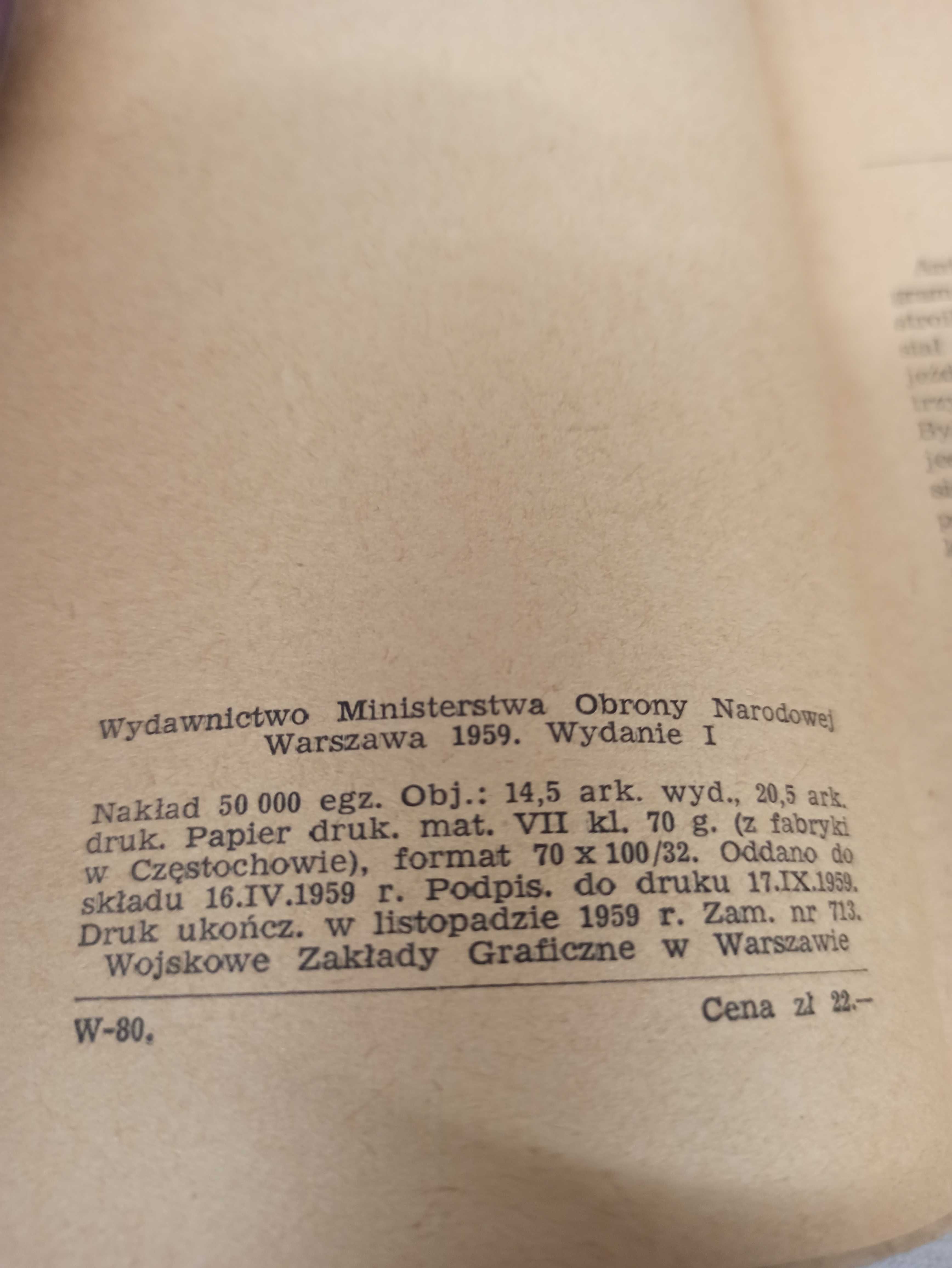 Pięć manekinów seria Labirynt kryminał PRL-u