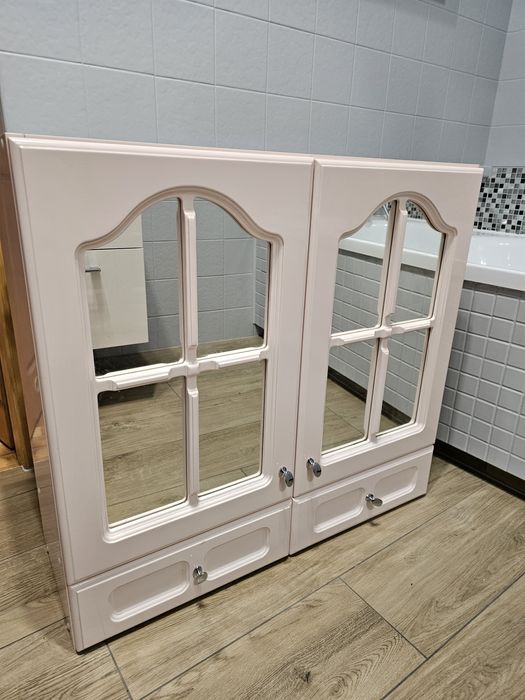 Szafki łazienkowe 2 szt