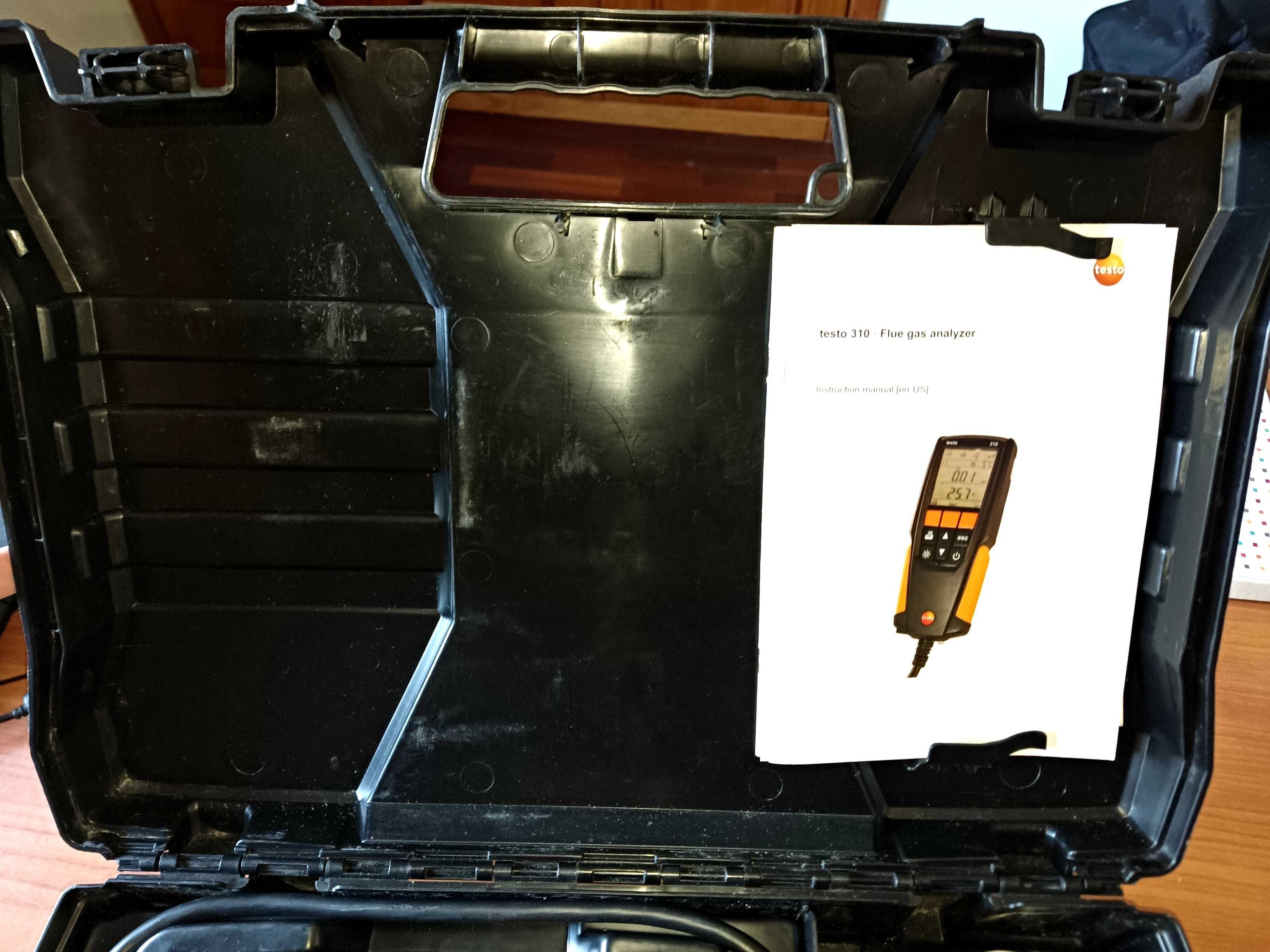 Testo 310 com impressora e carregador.