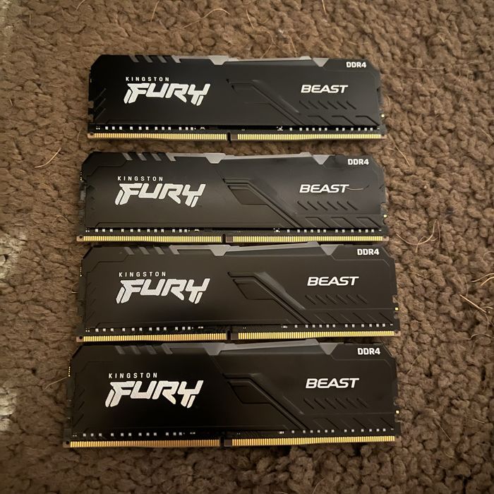 4 x pamięć RAM 16 GB RGB Kingston Fury DDR4 64 GB