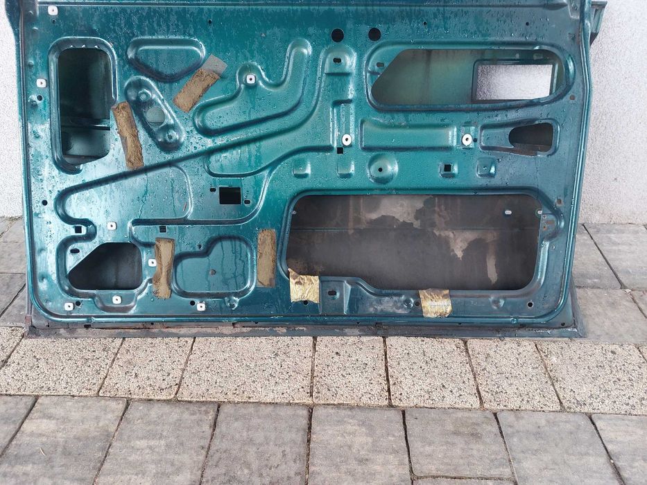 Drzwi przednie prawe polonez caro atu plus