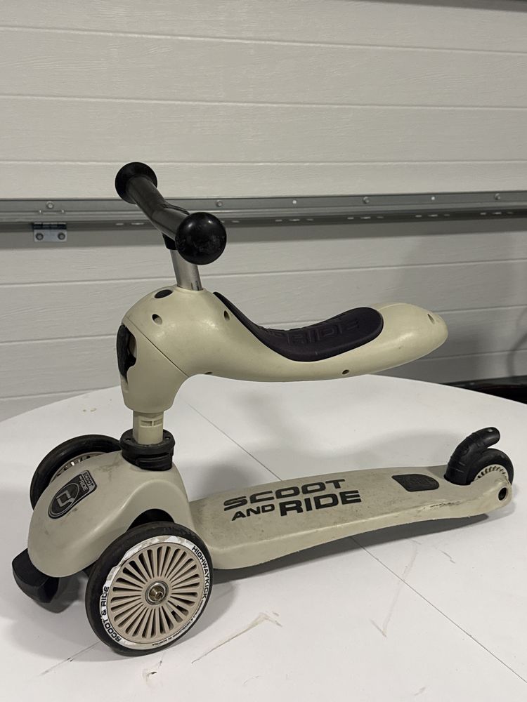 Hulajnoga scoot and ride beżowa