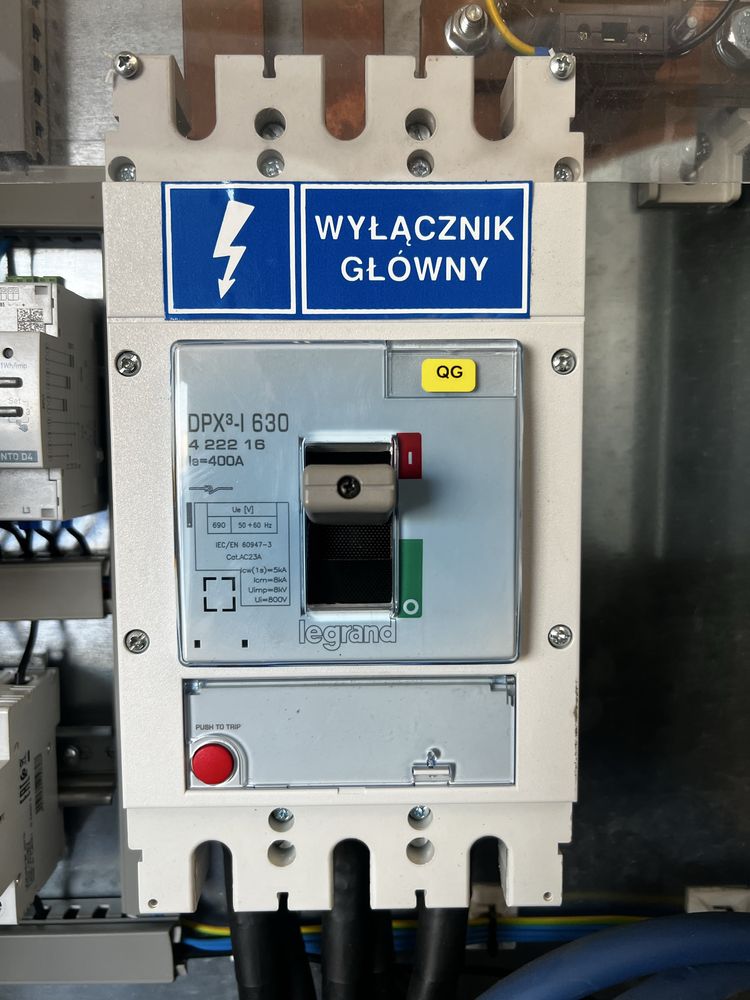 Rozdzielnica nN wraz z osprzętem