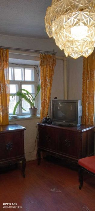 Продам меблі з дуба: Елітний румунський гарнітур "Елеонора"