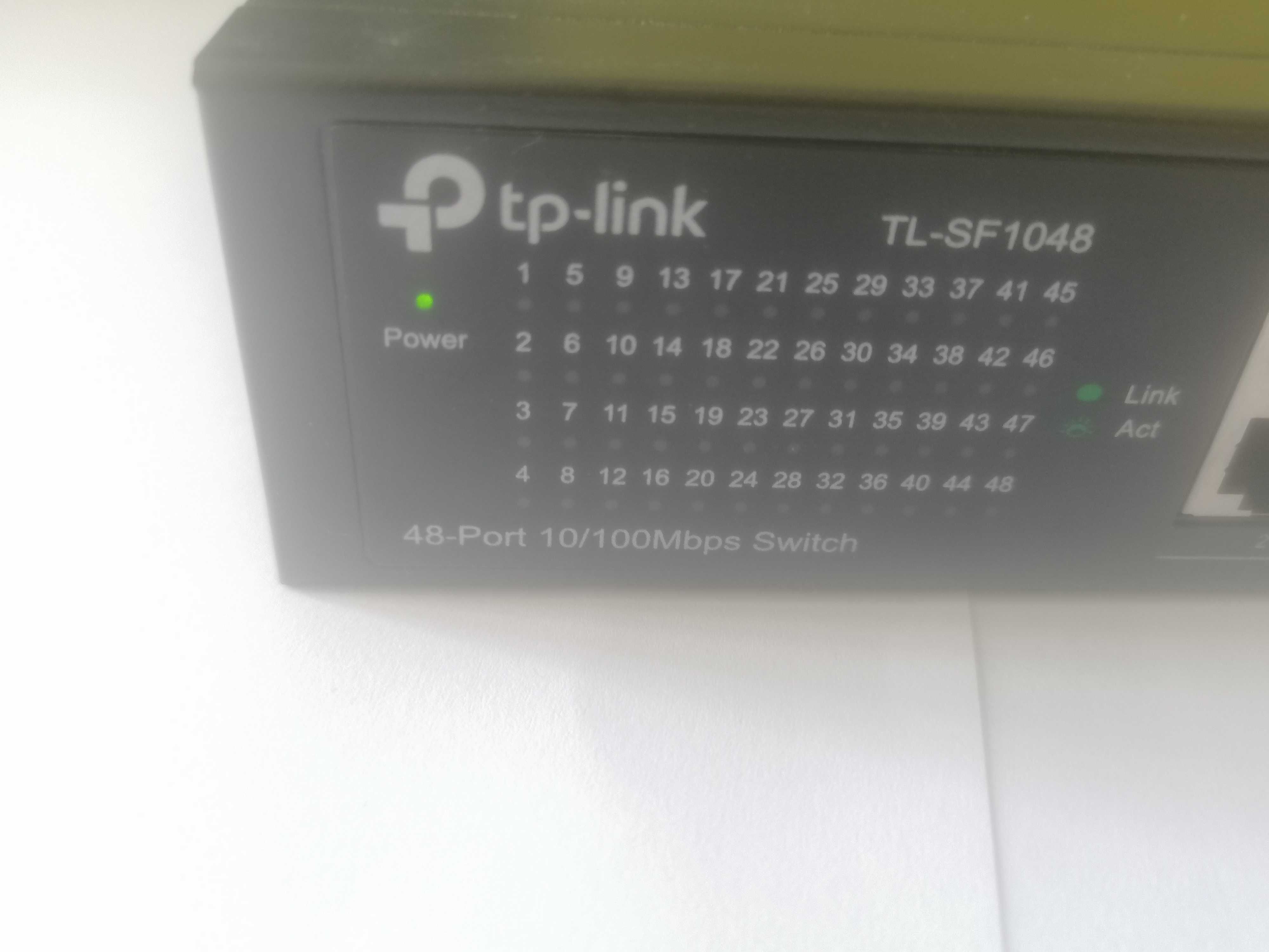 Комутатор мережевий TP-Link TL-SF1048