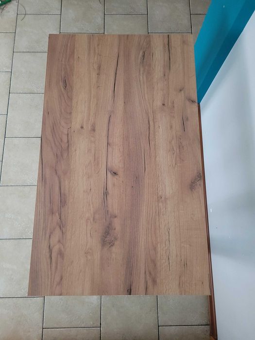 Stół na sprzedaż - dąb złoty - nowy - 60x100 cm