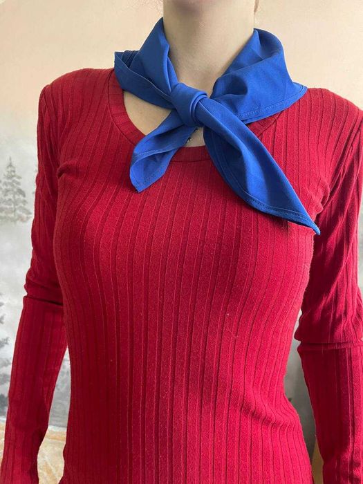 Подарю платье размер XS S трикотаж ручной работы