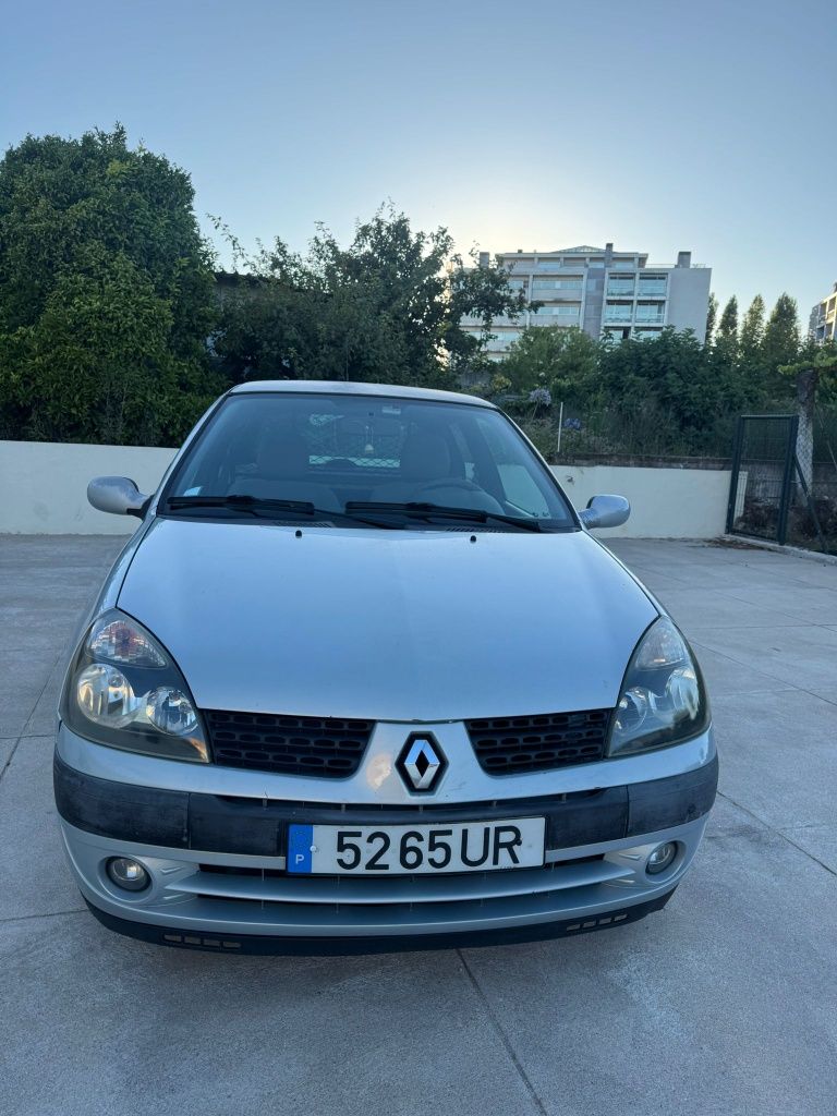 Renault Clio 1.5 DCI Comercial