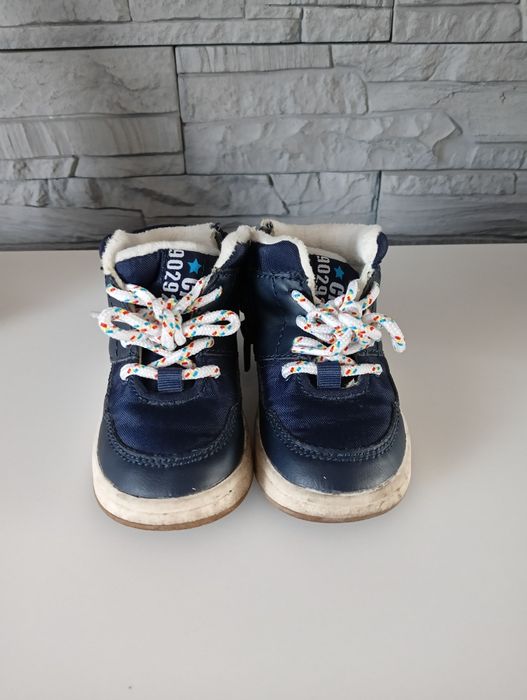 Buty chłopięce ocieplane rozmiar 23 h&m
