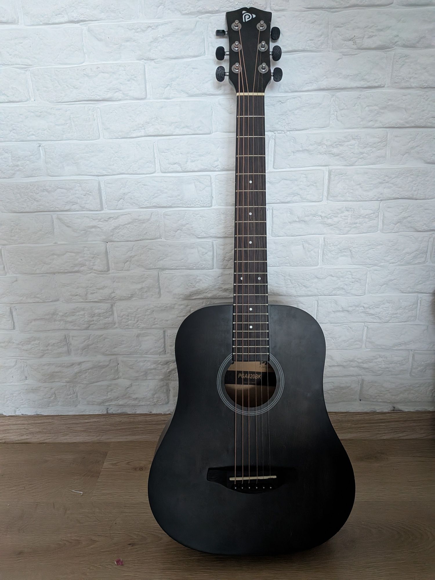 Gitara 1/2 stan idealny. Z torbą i akcesoriami