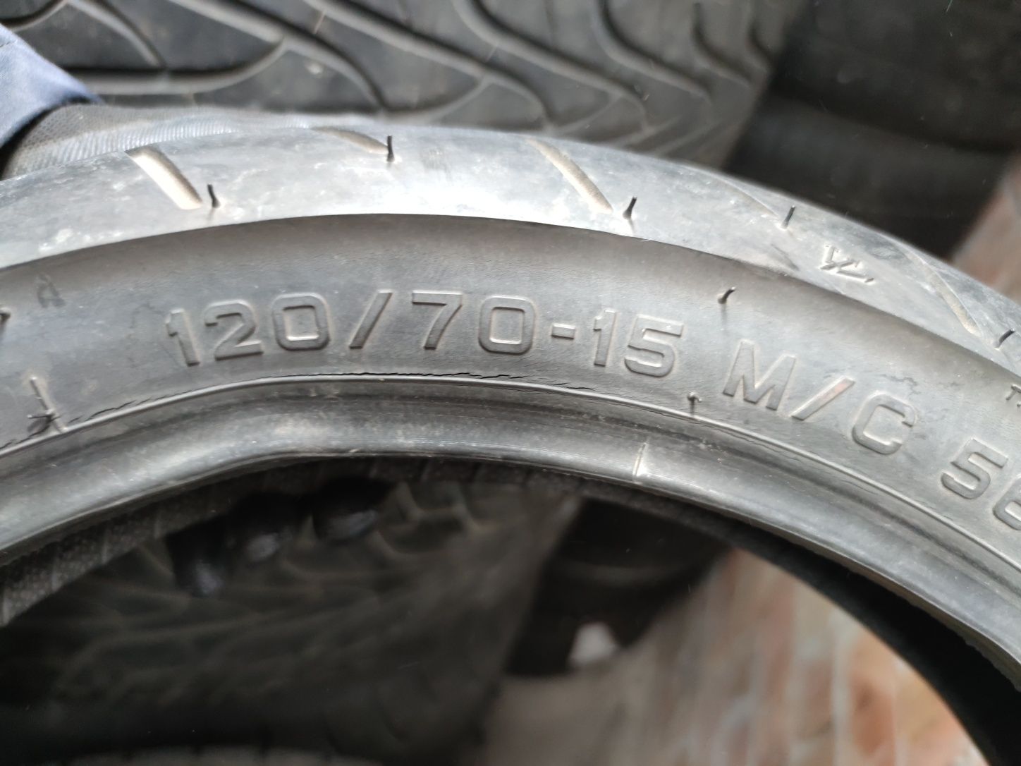 Мотошина Pirelli 120/70/15