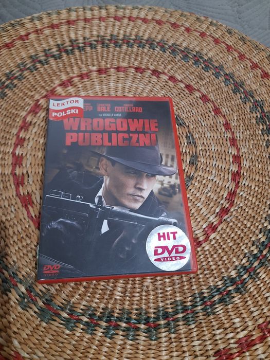 DVD z filmem Wrogowie publiczni