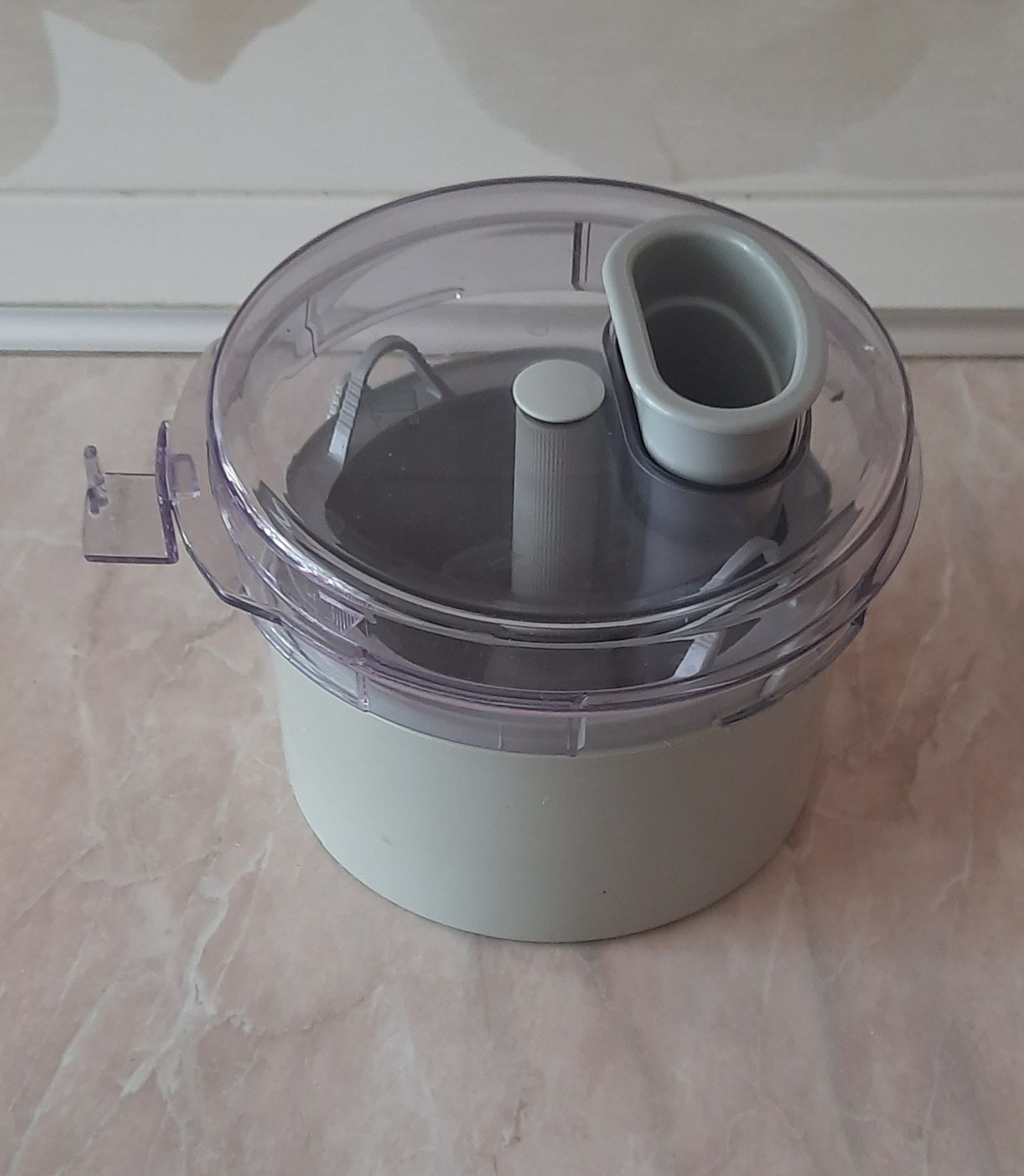 Насадка соковыжималка для комбайна BRAUN CombiMax 700 

соковыжималка