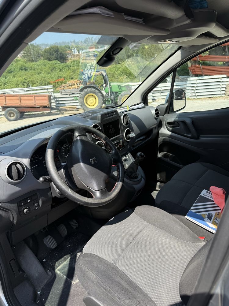 Vendo peugeot partner