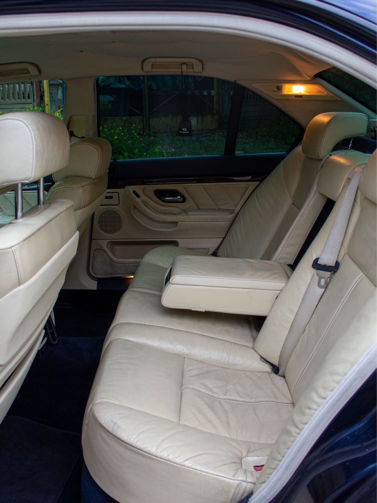 Bmw seria 7 e38 3.5 v8 lpg