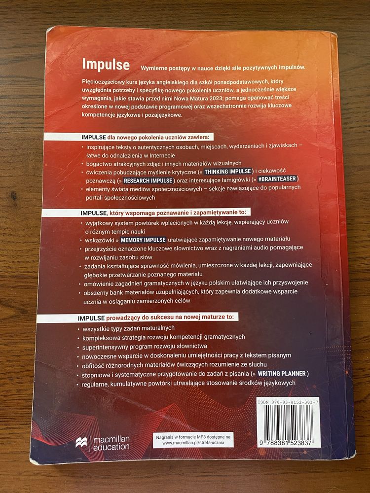 Podręcznik z Angielskiego Impulse 2. 1 klasa technikum/liceum