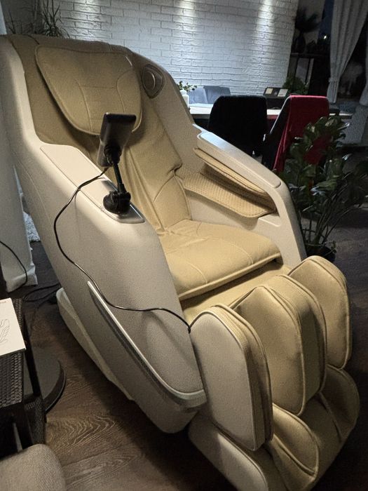 Fotel masujący IREST CHILLIN