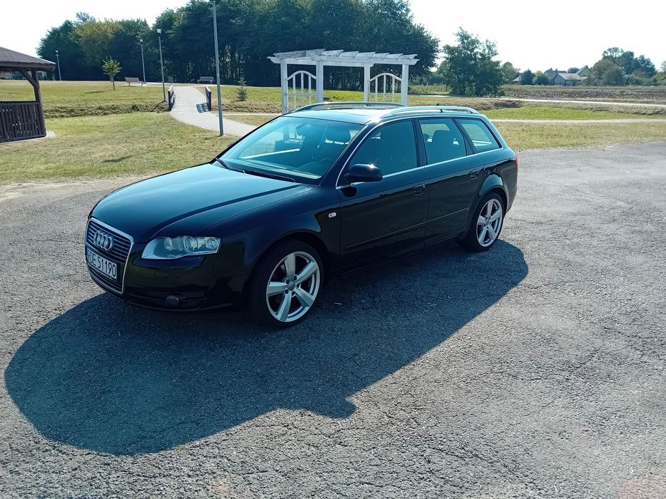 Audi A4 Zadbane auto - jeździ, do drobnej naprawy