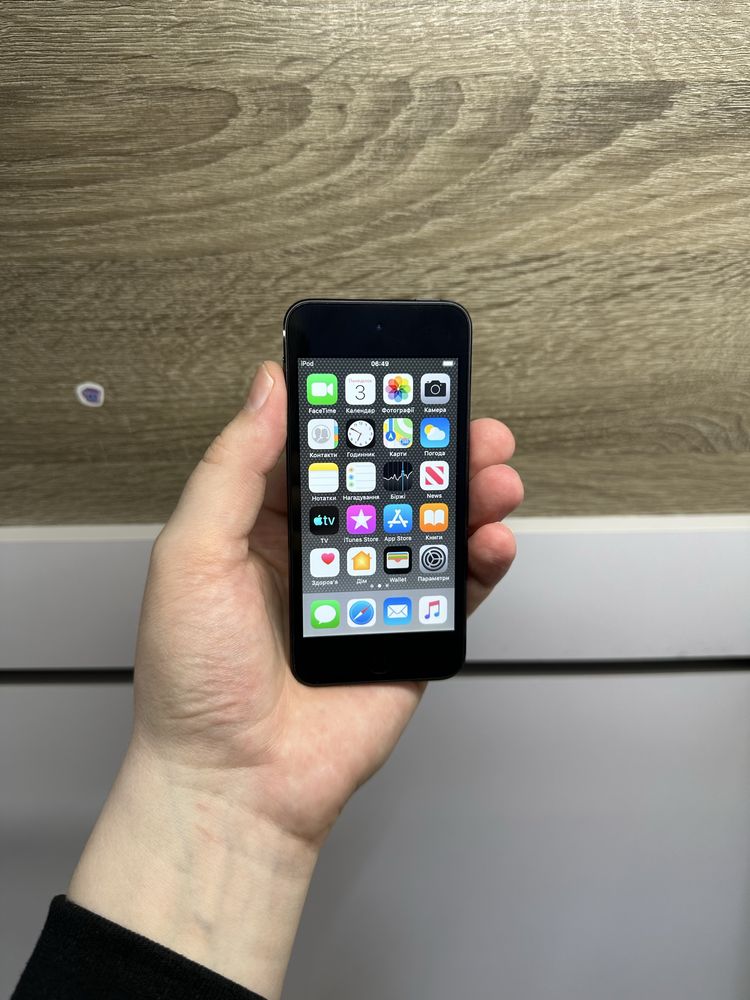 Apple iPod touch ( 6-го покоління) 16Gb
