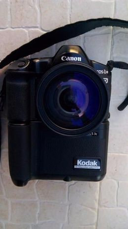 camera fotográfica Canon EOS-1N (Kodak EOS DCS 3C)