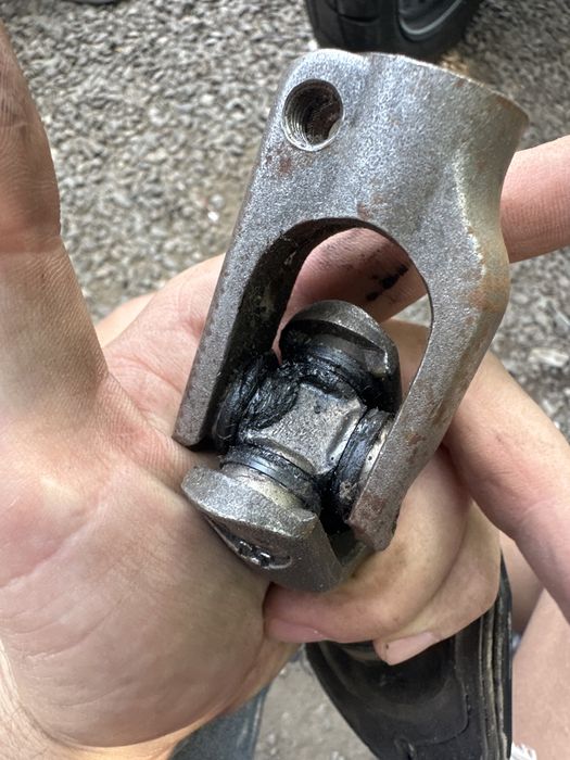 Карданный вал рулевой lacetti