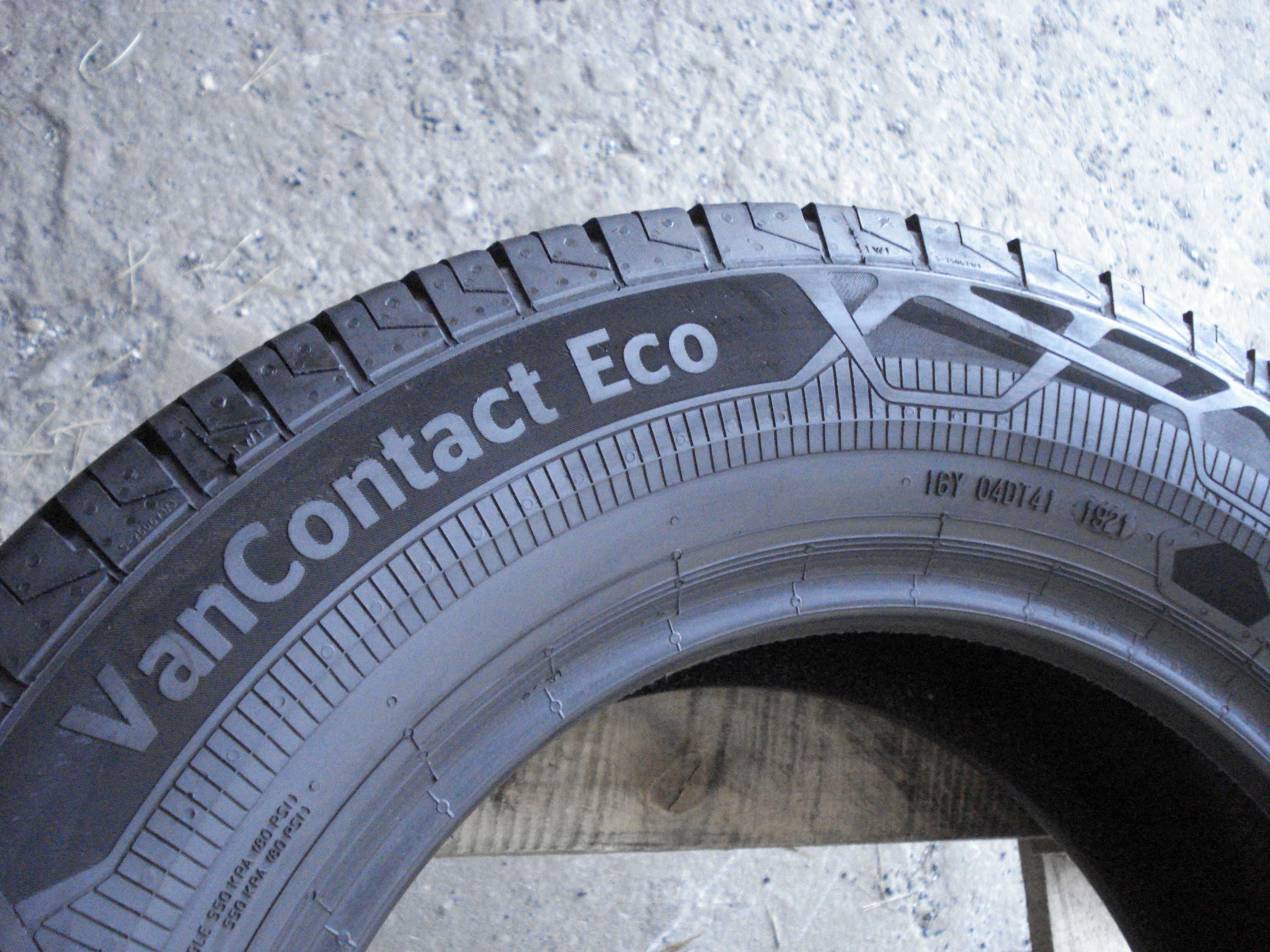 Continental Van Contact Eco  215/65 r 16 C  2 - sztuki letnie