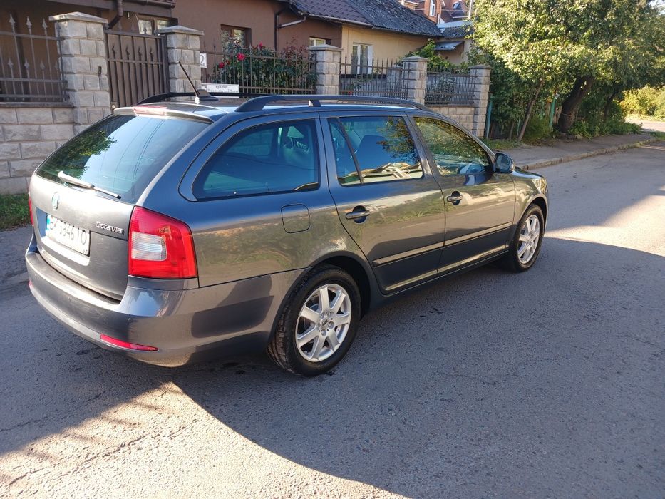 Продам шкода октавія 2012 року, 1.4 TSI бензин, 90 кВт.,АВТОМАТ