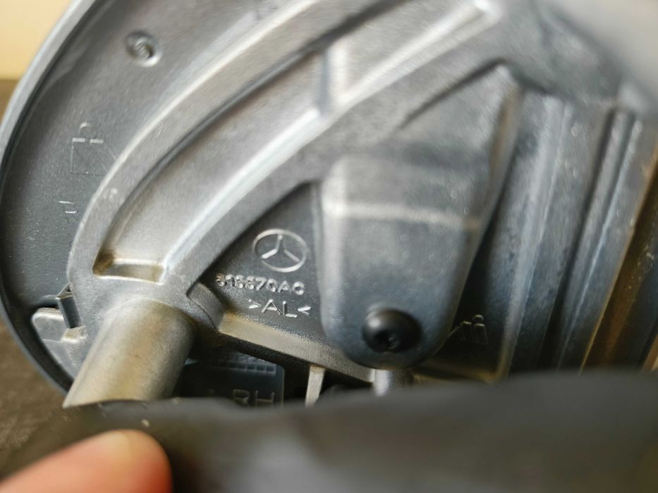 Зеркало боковое Mercedes GL X164 X166 Рестайл Правое