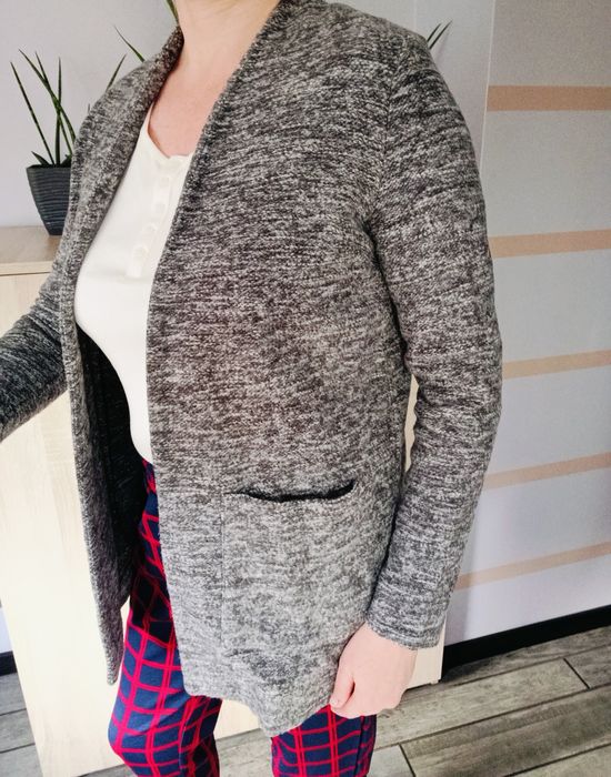 Kardigan, narzutka, długi sweter, r. 36